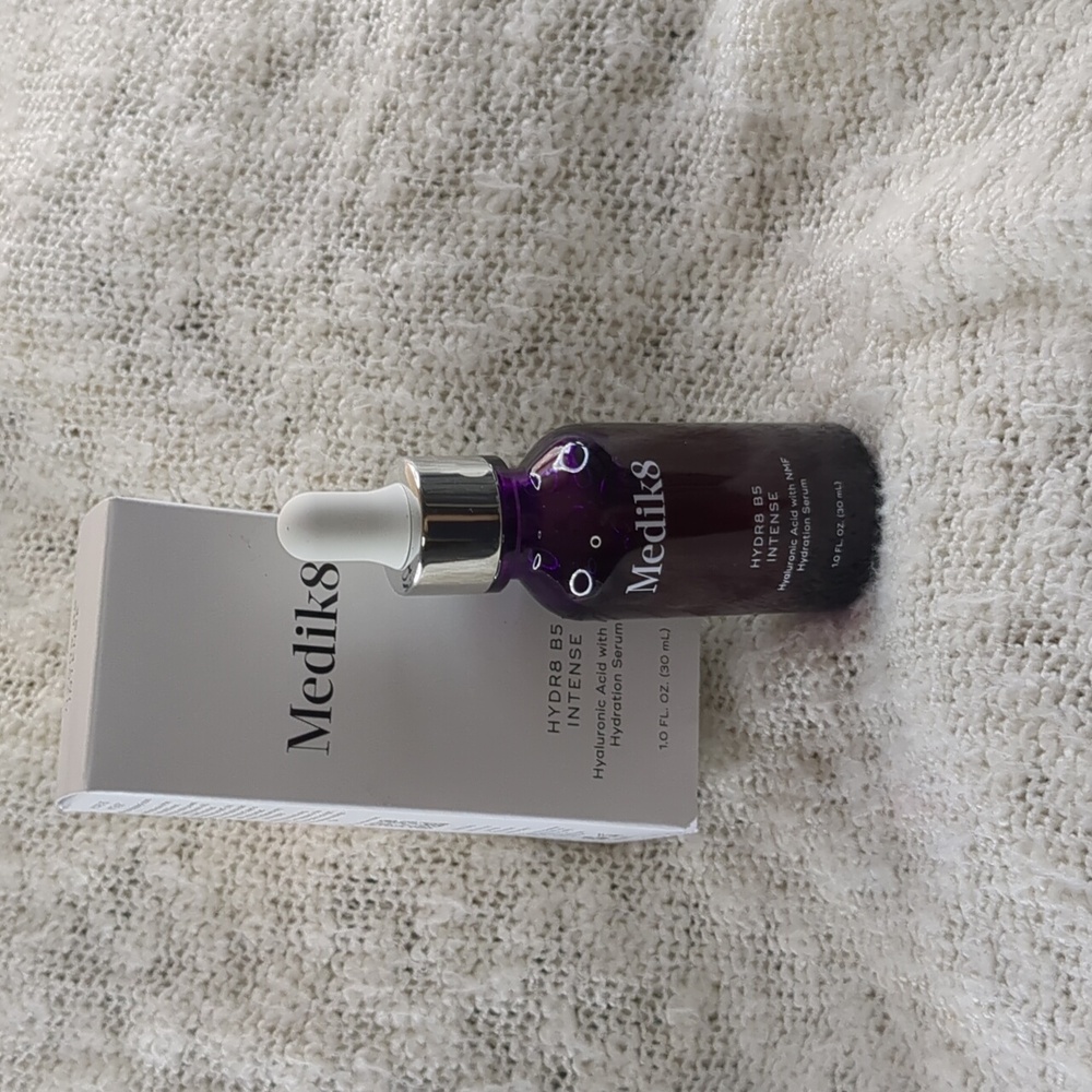 Medik8 Hydr8 B5 Supercharged Multi-Weight Hyaluronic Acid Serum, 30ml/1.0fl oz